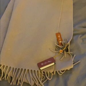 Loro Piana baby cashmere scarf